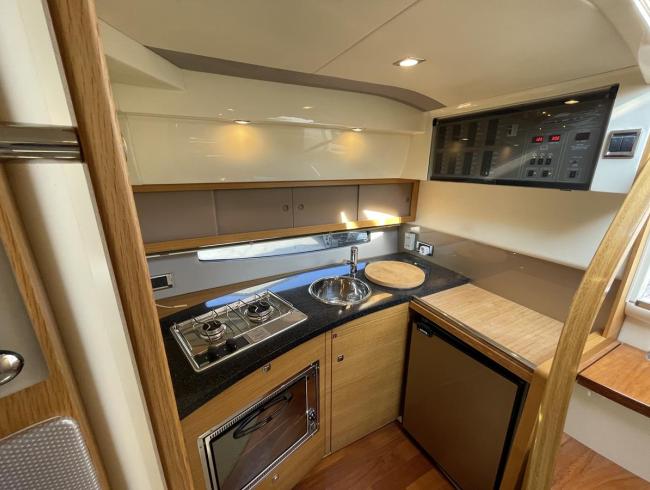 Fairline 38 Targa Belgian Boat Service Nieuwpoort