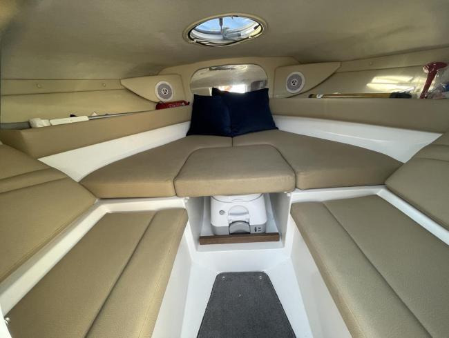 Regal 2250 te koop motorboot Speedboot