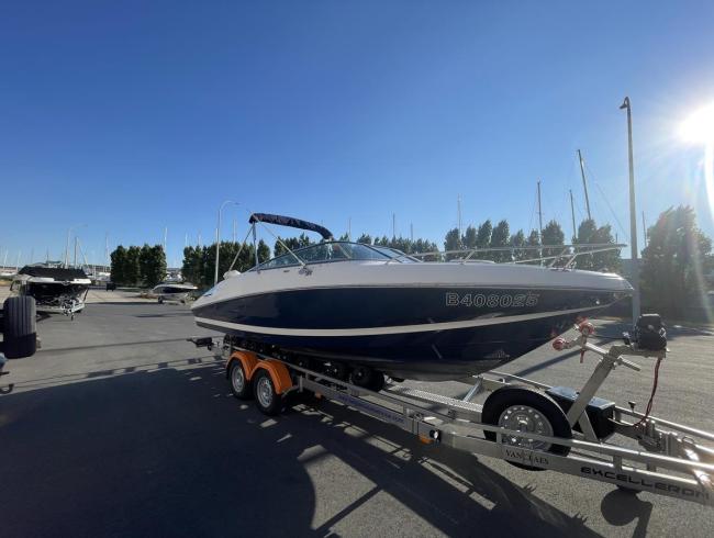 Regal 2250 te koop motorboot Speedboot