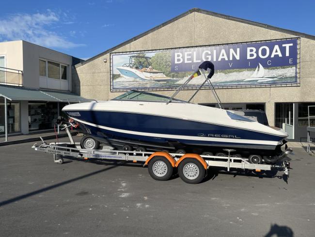 Regal 2250 te koop motorboot Speedboot