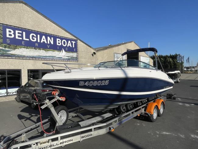 Regal 2250 te koop motorboot Speedboot