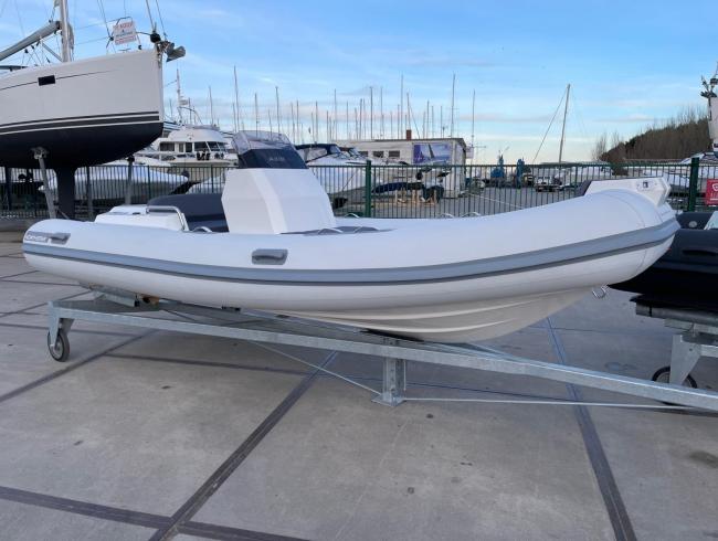 Northstar 4.8 Axis Tender