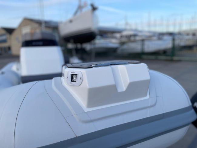 Northstar 4.8 Axis Tender