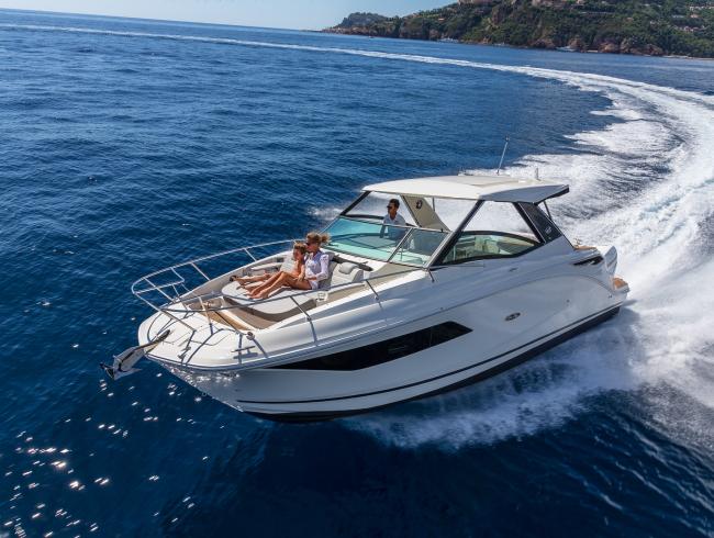 Searay Sundancer 320 Outboard