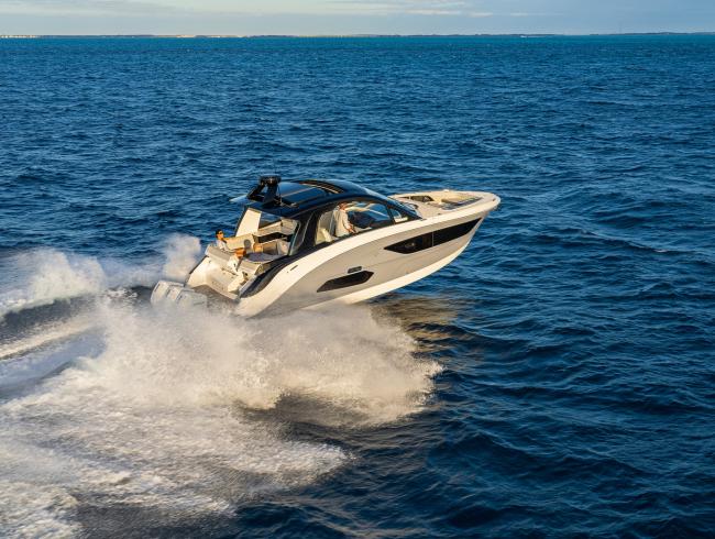 370 Searay Sundancer