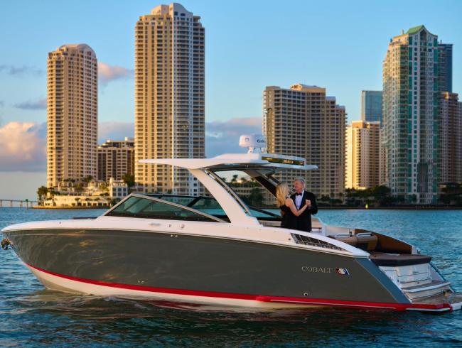 Cobaltboats R33