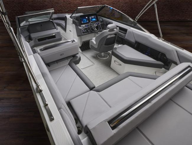 Cobalt R4 Bowrider