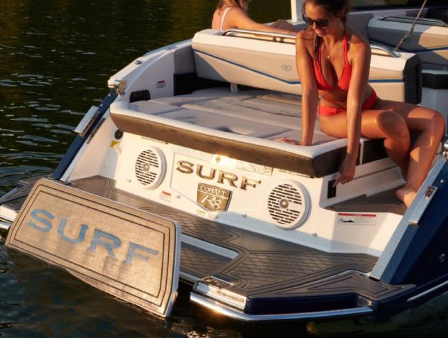 COBALTBOATS R4 SURF