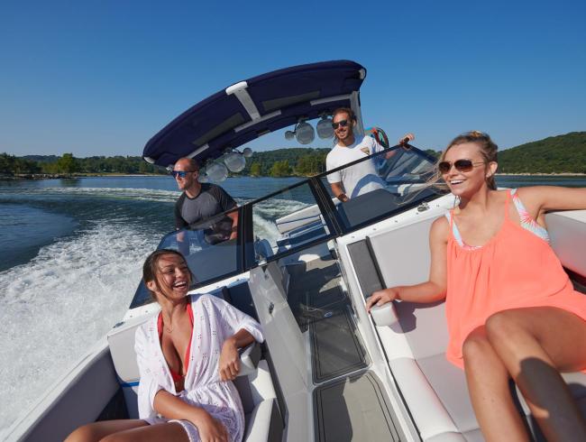 COBALTBOATS R8 SURF