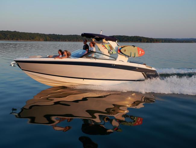 COBALTBOATS R8 SURF