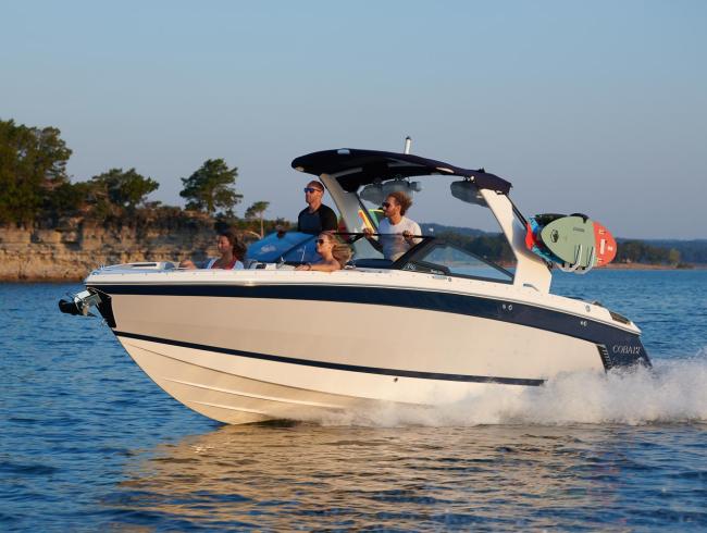 COBALTBOATS R8 SURF