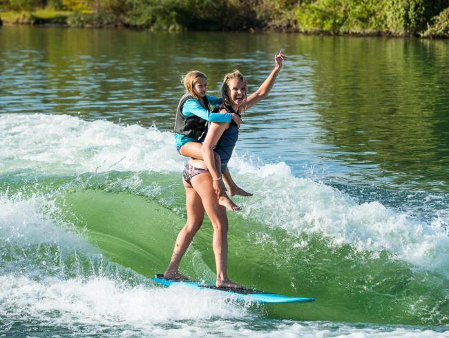 COBALTBOATS R6 SURF