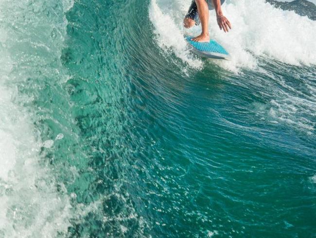 COBALTBOATS R6 SURF