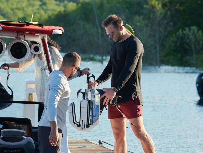 COBALTBOATS R6 SURF