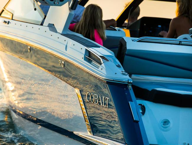 COBALTBOATS R6 SURF