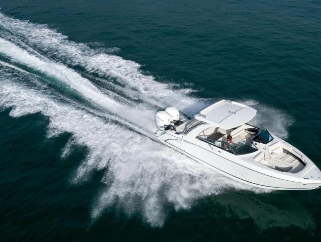 SC30 Cobalt Boats