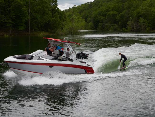 Cobaltboats Surf Series CS23- R6 & R8
