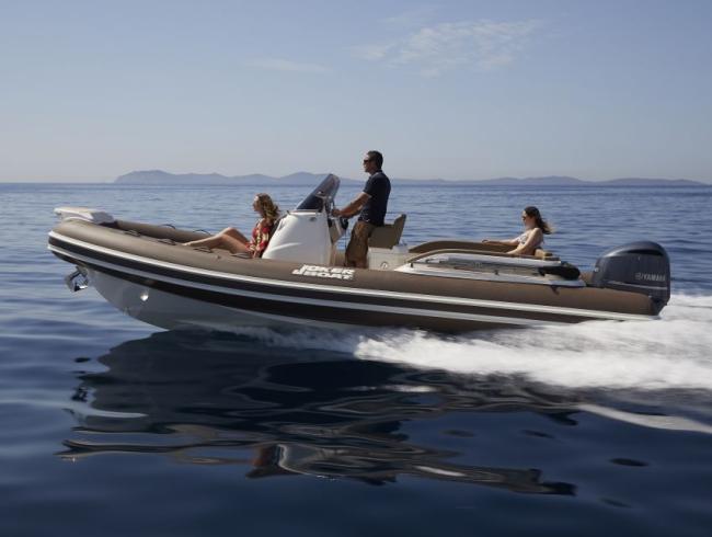 Clubman 24