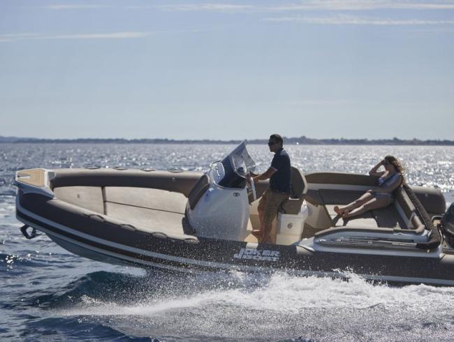 Clubman 24