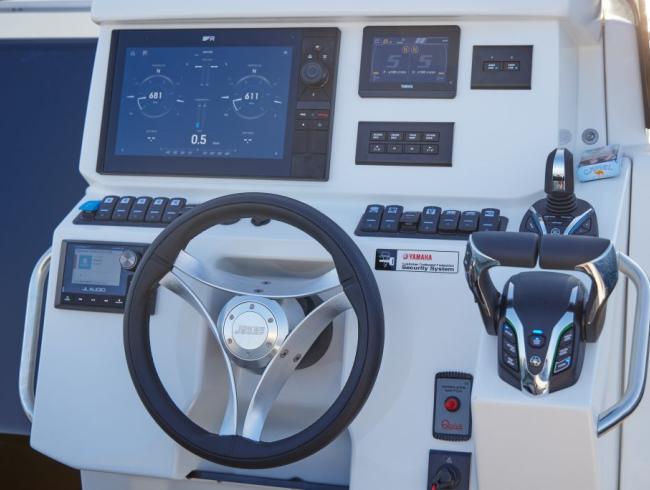 Clubman 32 Jokerboat