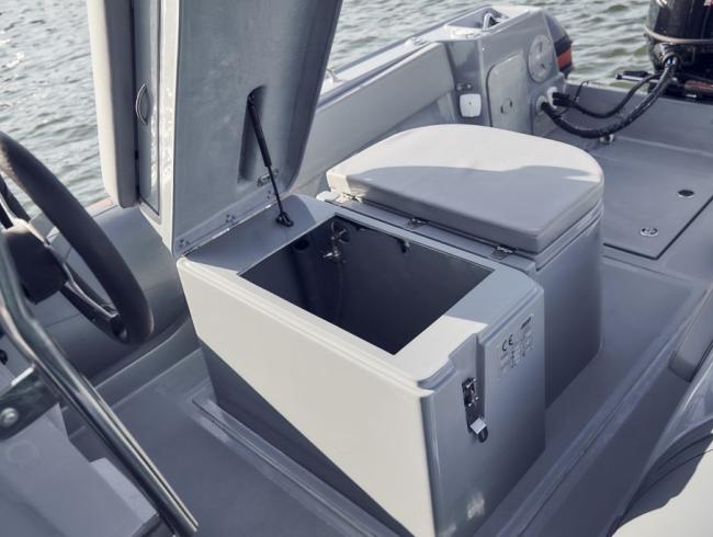650 Barracuda Jokerboat