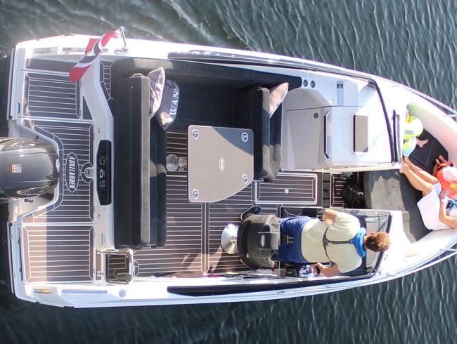 Parker 690 Bowrider