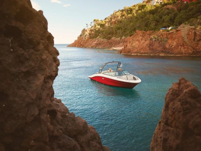 210 SPX SEA RAY