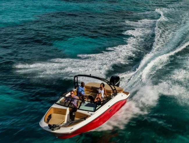 New Sea Ray 230 SPX Outboard