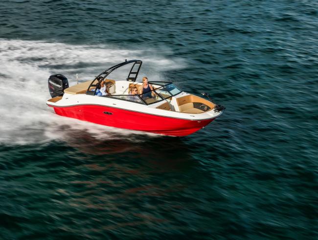 New Sea Ray 230 SPX Outboard