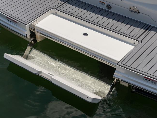 Sea Ray 250SDX