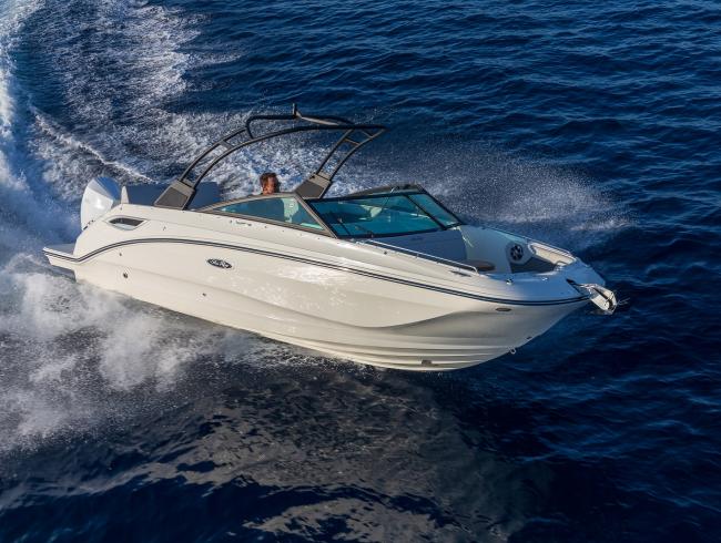 Nieuwe SeaRay  SDX 250 OB & IB versies binnenkort bij BBS in de showroom