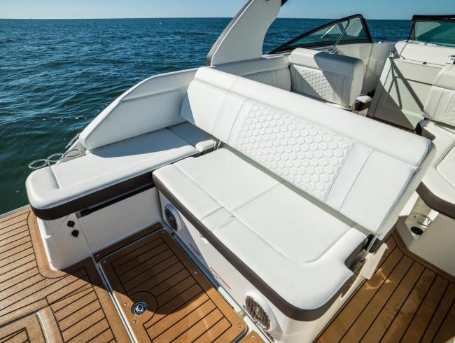 Sea Ray 250 SDX OB
