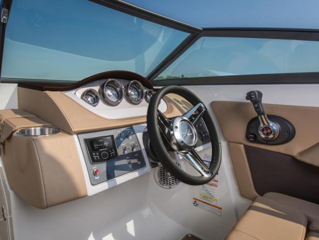 Sea Ray 270 SDX OB