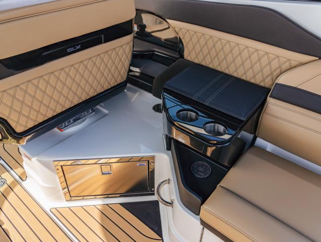 Sea Ray 280 SLX Outboard