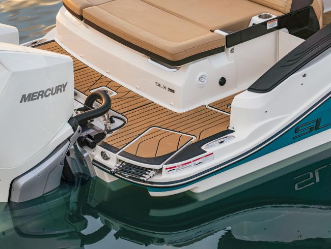 Sea Ray 280 SLX Outboard