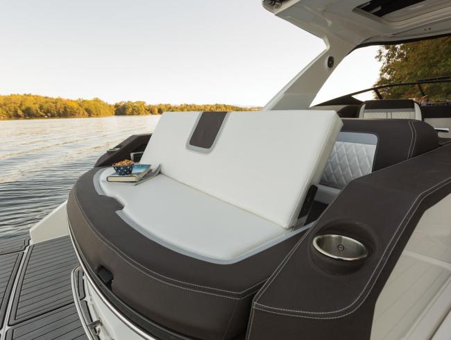 310 SLX OB Sea Ray