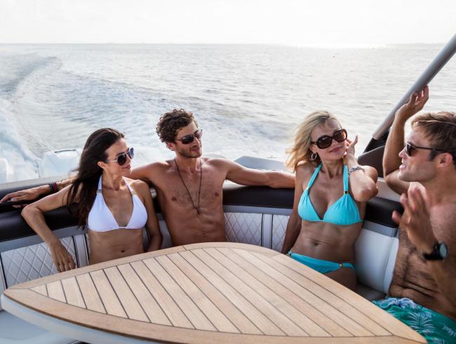 310 SLX OB Sea Ray