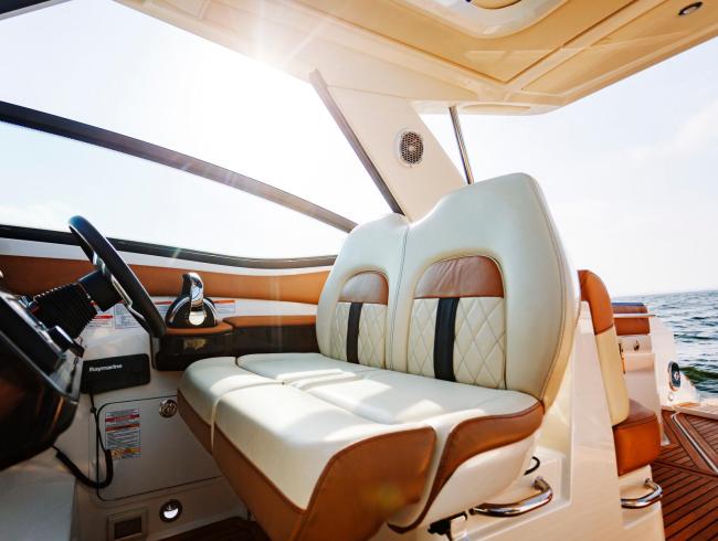 320 Sundancer new model sportcruiser
