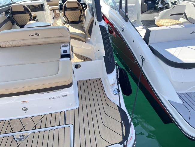 260 SEARAY SLX