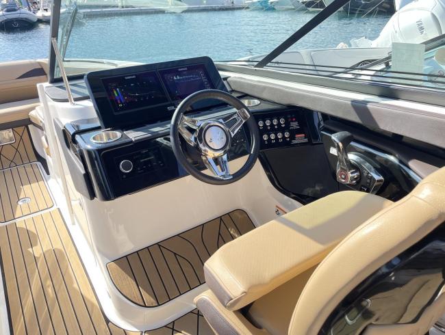 260 SEARAY SLX