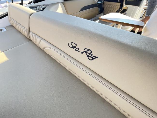 260 SEARAY SLX