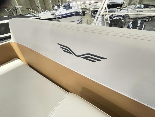 Beneteau Flyer Spacedeck 9