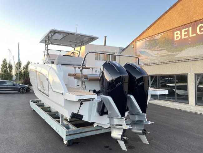 Beneteau Flyer Spacedeck 9