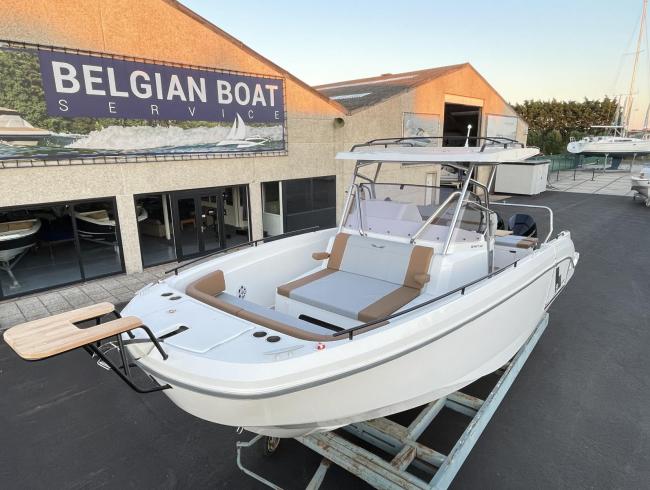 Beneteau Flyer Spacedeck 9 New model