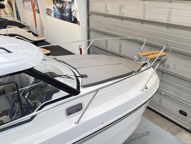 Beneteau Antaris 8 OB Versie2