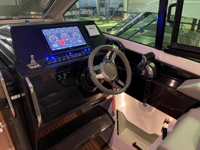 32 GT Beneteau