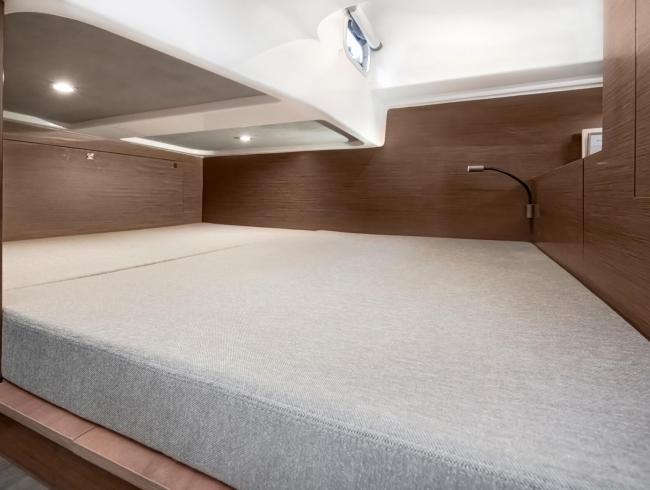32 GT Beneteau