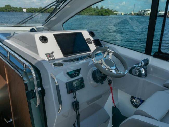 Gran Turismo 32 Outboard