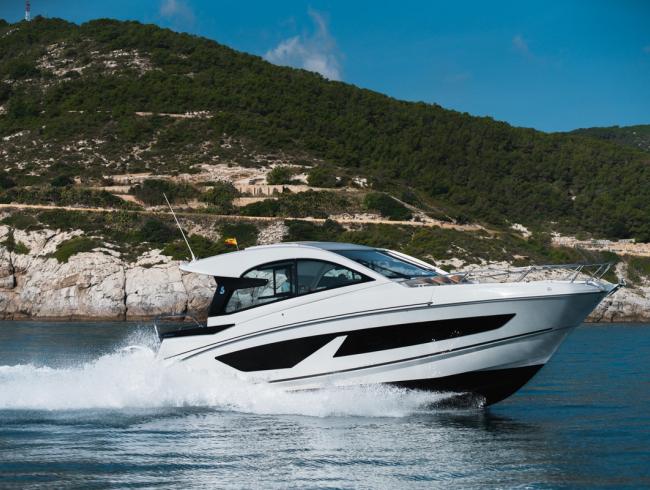 Gran Turismo 32 Outboard