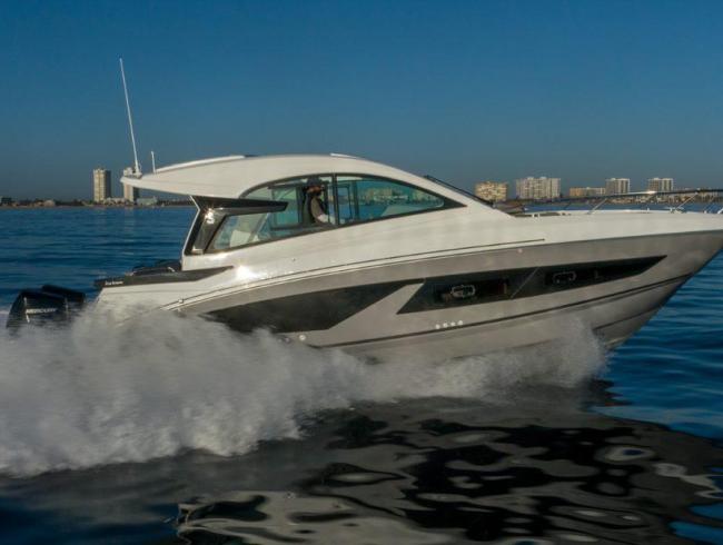 Gran Turismo 32 Outboard